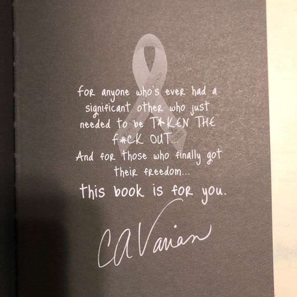 ✨ New! Kickstarter Special Edition Saving Scarlett Book by C. A. Varian ✨ - Picture 11 of 15